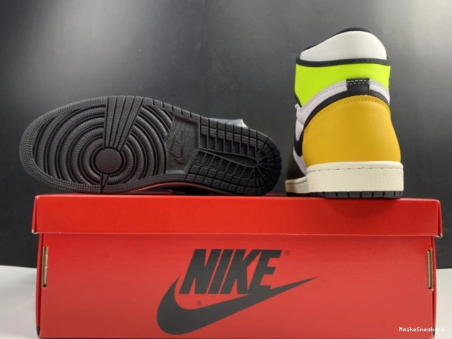 MaikeSneakers AIR RETRO 555088-118 OG 'VOLT JORDAN HIGH GOLD' 1 0804